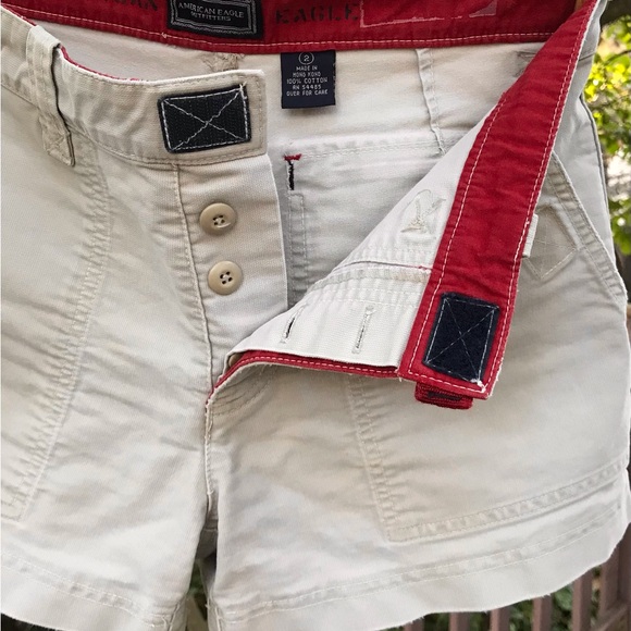 Vintage American Eagle Outfitters Khaki Shorts - Picture 2 of 11